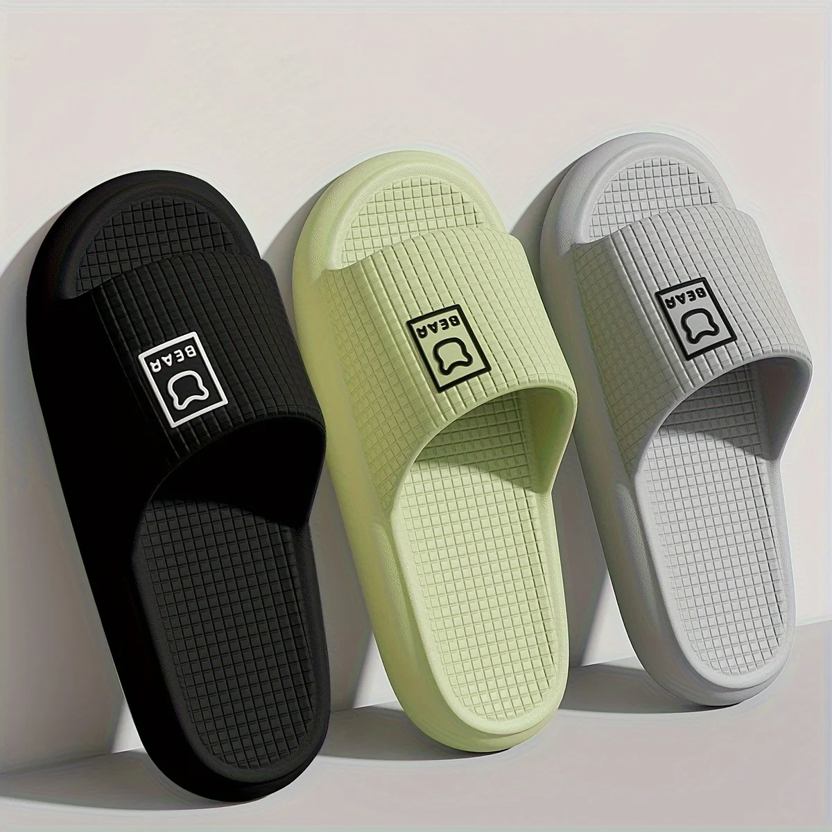 Plus Size 46-47 Men Slippers Sole EVA Indoor Open Toe Cartoon Bear Printing Women Flip Flops Beach Slides Flat Sandals Slides image 5
