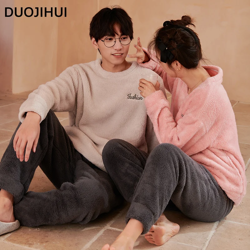 

DUOJIHUI Sweet O-neck Tops Loose Pants Basic Female Pajamas Set Winter Flannel Warm Soft Simple Casual Fashion Pajamas for Women