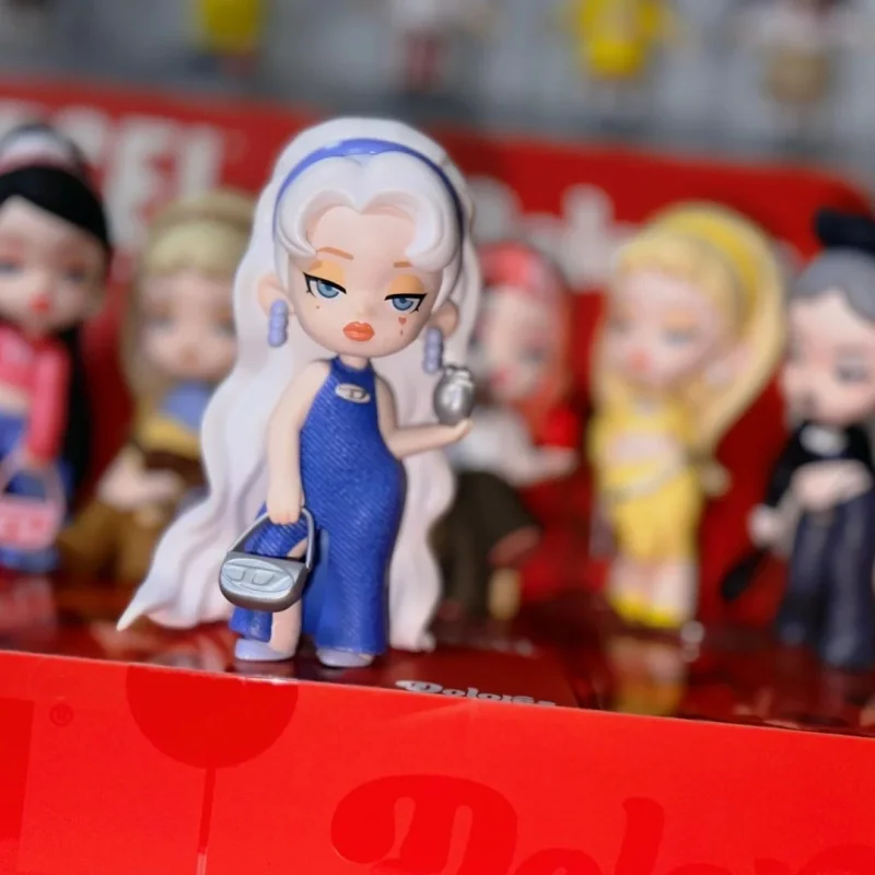 Genuine Dolores Blind Box Figure Ornament Gift Diesel Co-Branded Autumn And Winter Limited Edition Trendy Toys Ornaments Figure - Image 5