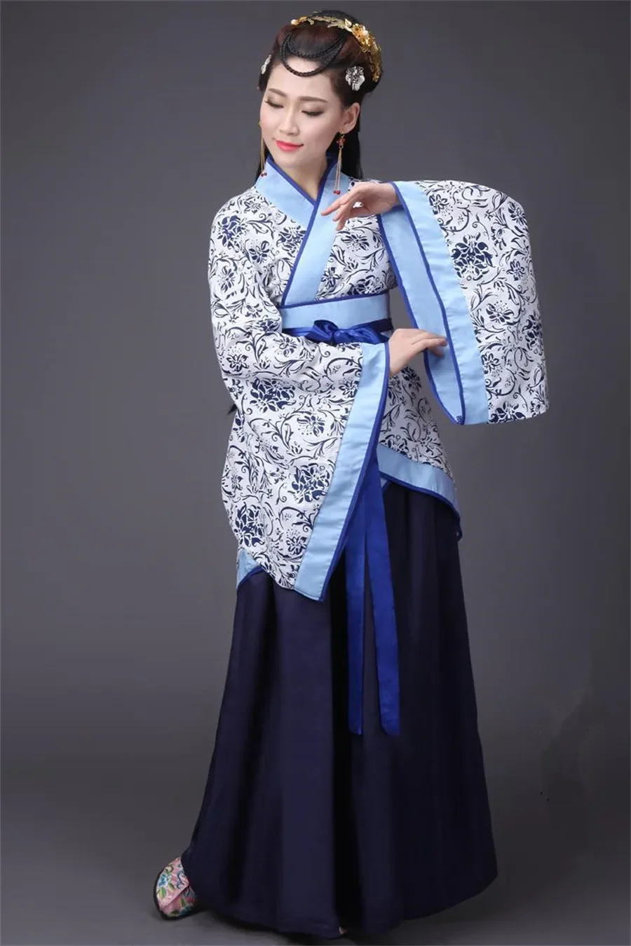 

Chinese Hanfu Dress Women Traditional Vintage Hanfu Cosplay Costume Gradient Blue Hanfu Dress Birthday Party Dress Plus Size