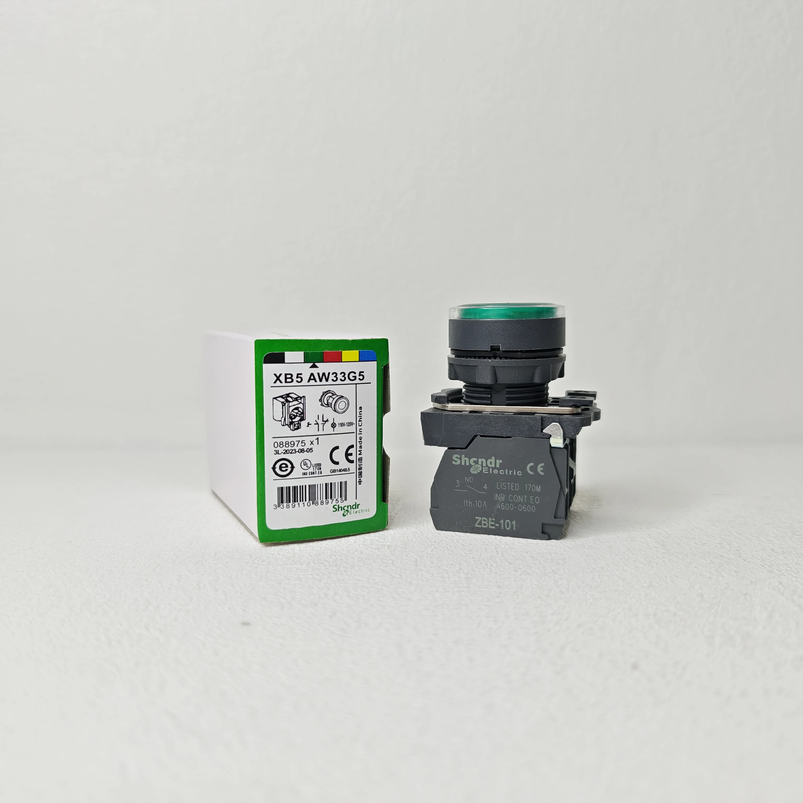 Green light button XB5AW33G5 flat head spring reset OEM