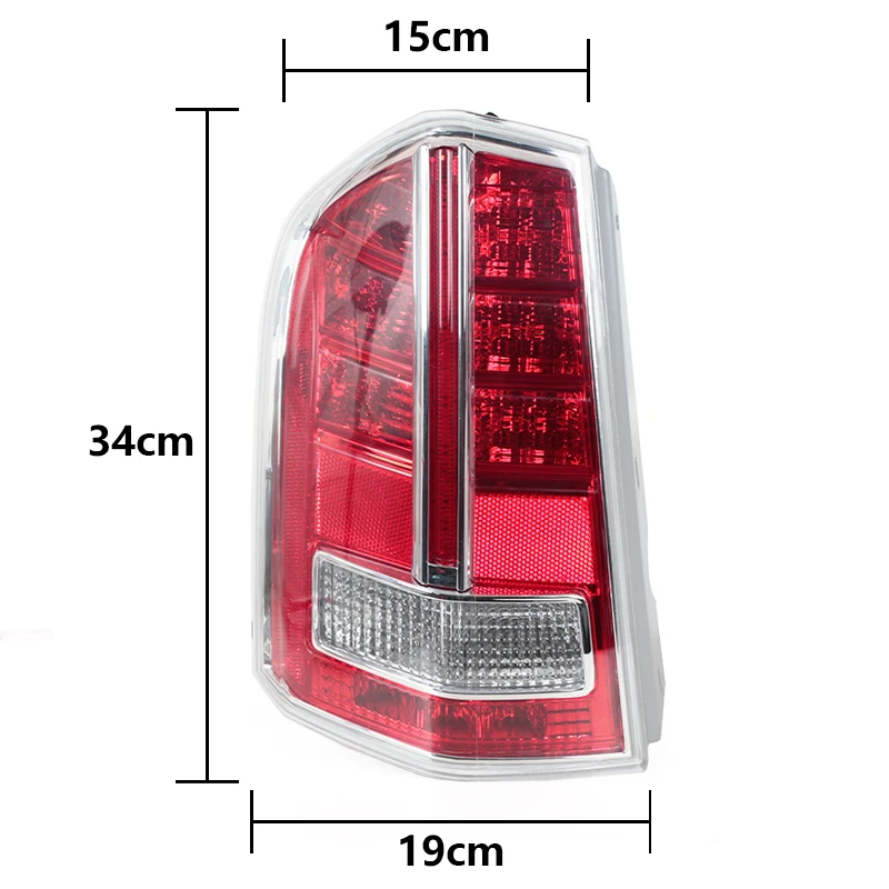 Car Tail Light For Chrysler 300 300C 2012 2013 2014 Turn Signal Brake Reverse Light Flashing Signal Light Warning Light