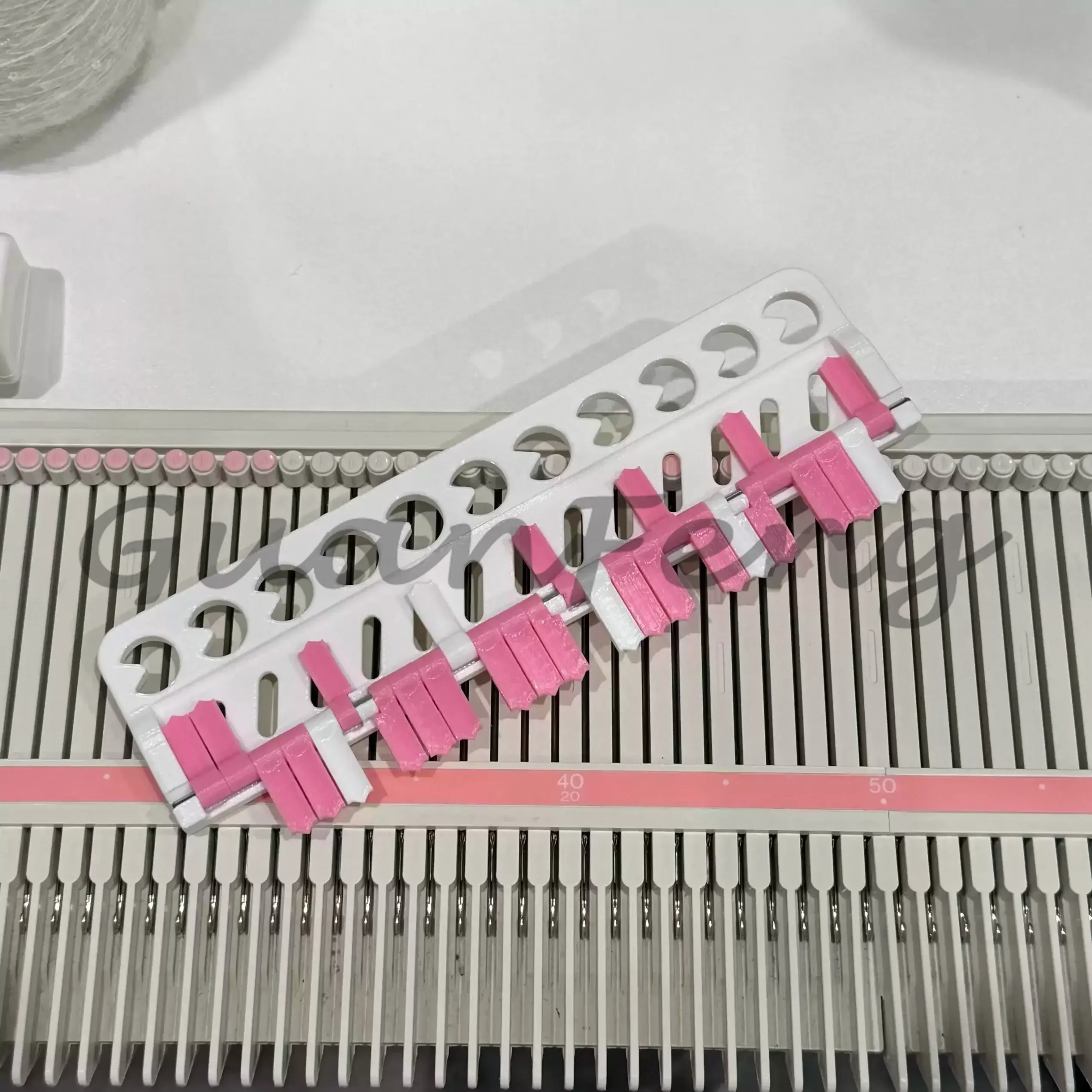 Knitting Machine Spare Parts, 3D Printed Foldable Push Needle Plate with 26 Needles