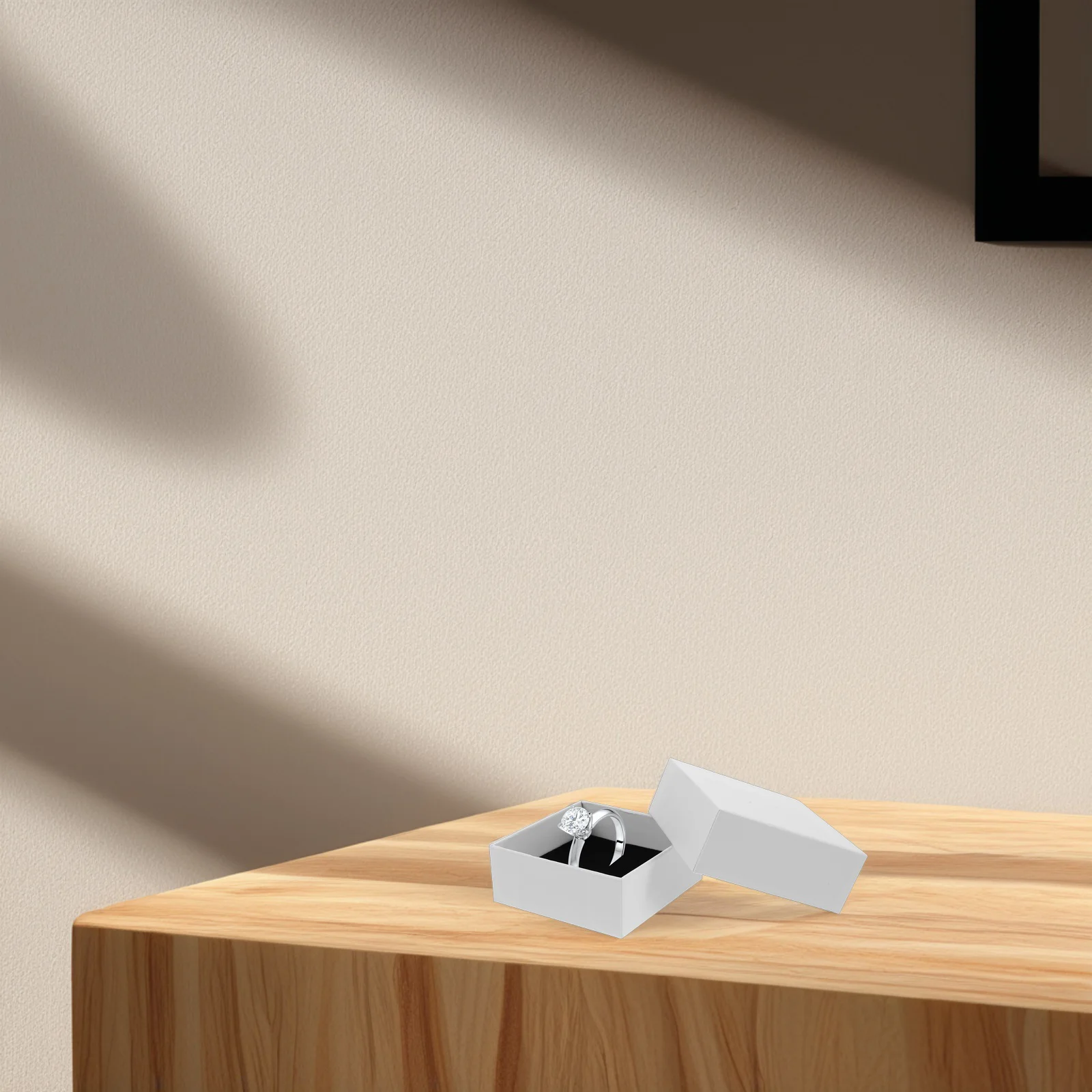 

Квадратная шкатулка для драгоценностей, небольшой футляр для браслета, кулон, ожерелье, органайзер для хранения, наполненный губкой, портативные элегантные подарочные шкатулки для драгоценностей