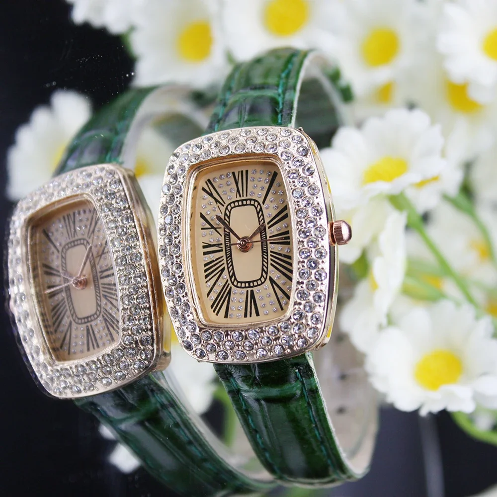 2pcs Set Classic Ladies' Watch Cartetas Woman Leather Fashion Exquisite Leather Retro Strap Watch for Outdoor Activities