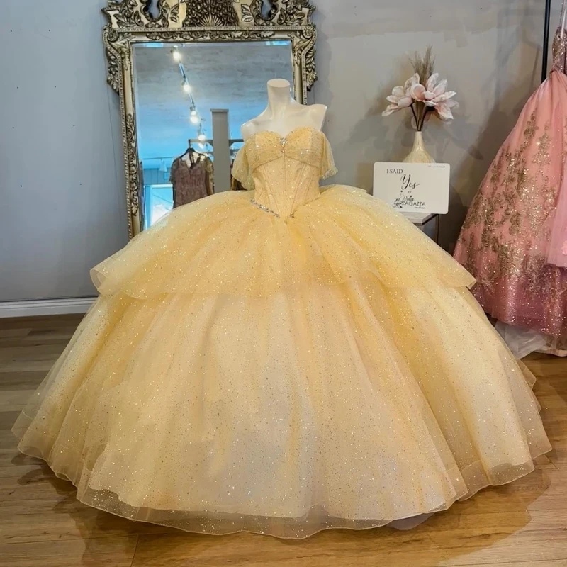 Vestido de baile de cristal do ombro, vestido quinceanera amarelo brilhante, arco tull, doce 16, 15 anos