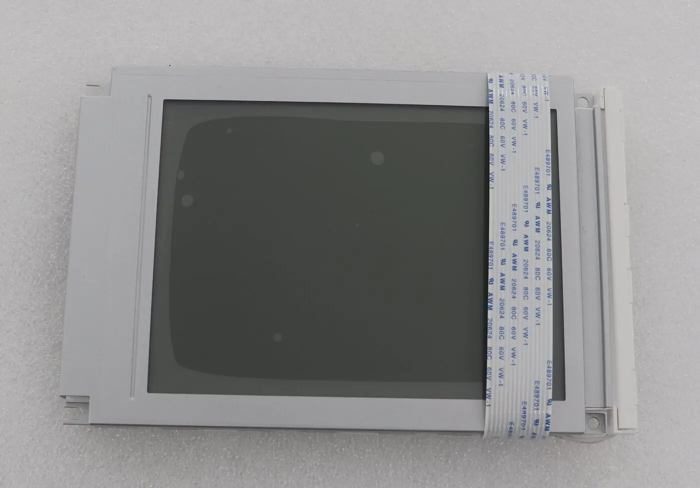 

PG320240WRF-MNN-HL1Q New LCD Panel module Fast shipping