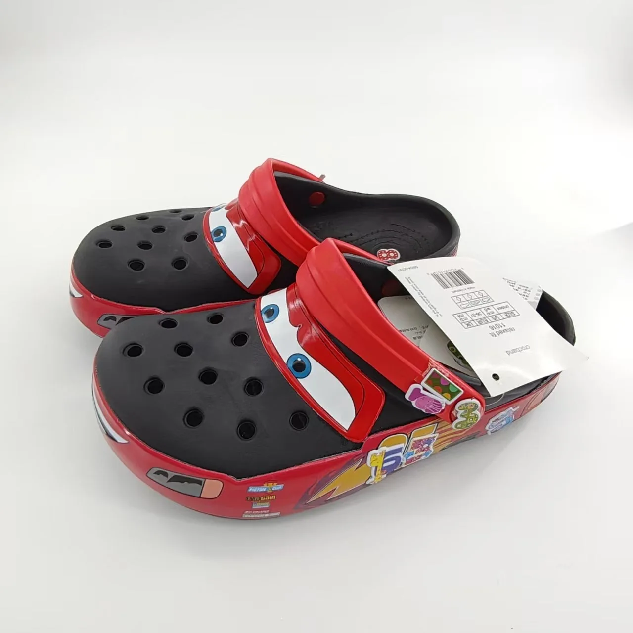 Children Summer Cartoon Vehicle Garden Shoes Cute Car Pattern Hole Clogs Breathable Eva Sandals Anti-Slip Shower Slippers Casual