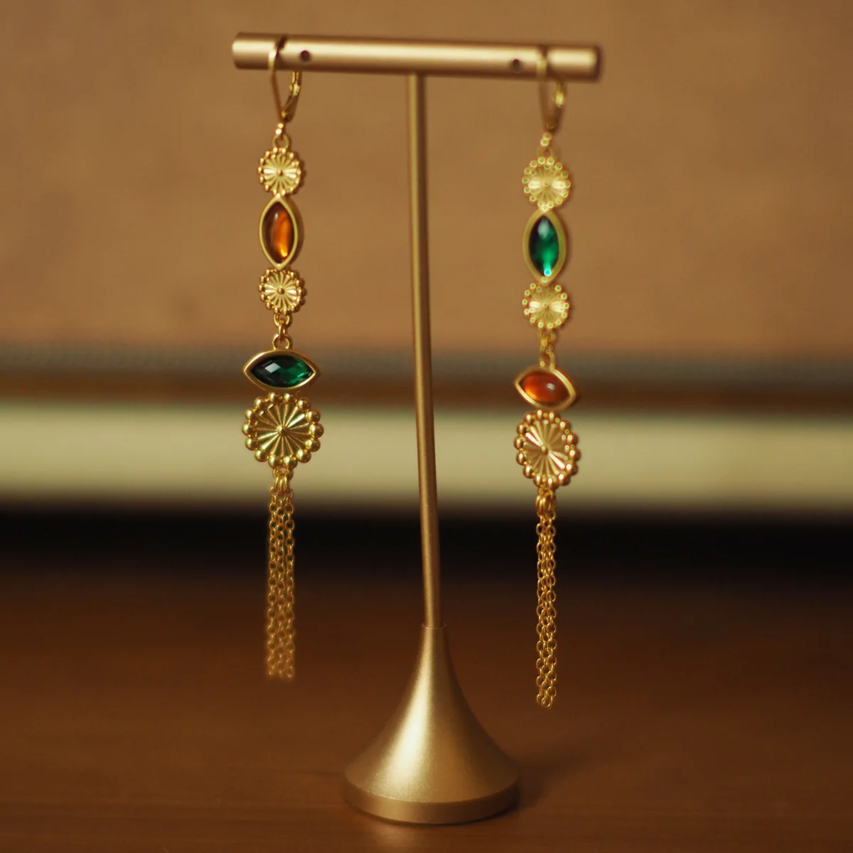 

2025 New Western-Style Retro-Inspired Aesthetic Mid-Century-Look Tassel Earrings - Artisan Handcrafted Vintage-Look Jewelry