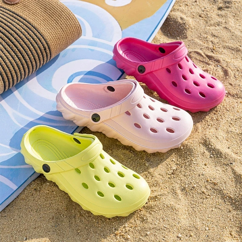 

Summer Beach EVA Breathable Hole Sandals Outdoor Non Slip Lightweight Casual Shoes For Woman 4 Color Thick Platform Womens Shoes