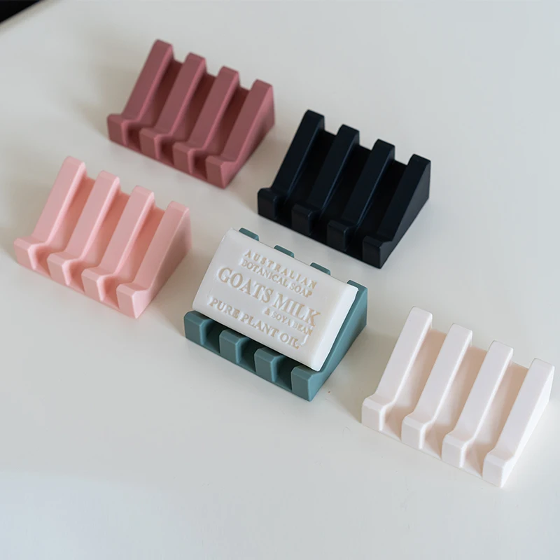 

Simple Creative Silicone Soap Di Draining Soap Holder Silicone Material Easy to Clean Batoom Accories