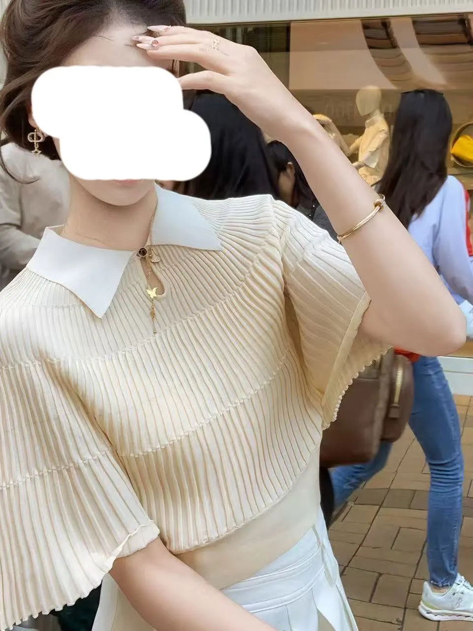 Camiseta de punto de manga corta con cuello para mujer, estilo nuevo de verano, con cuello tipo capucha y manga murciéla...