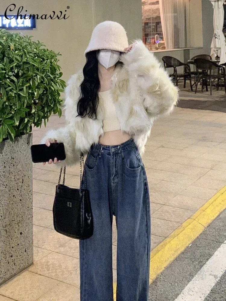 

Korean Style Sweet Fashion Fox Fur Stitching Faux Fur Coat Winter Commute Style Long Sleeve V-neck Short Women's Faux Fur Coat