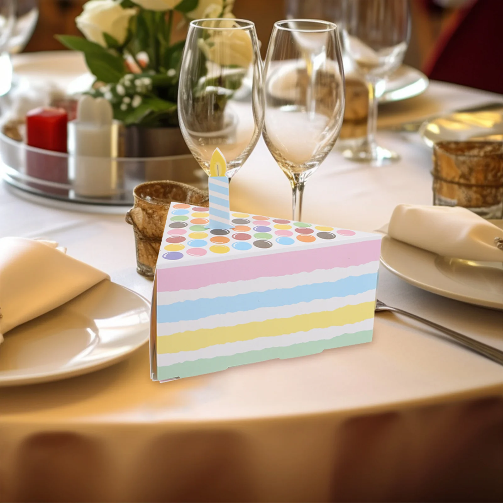 

10 Pcs Triangular Cake Shape Birthday Party Creative Gift Box Wedding Candy Boxes Kraft Paper Presents