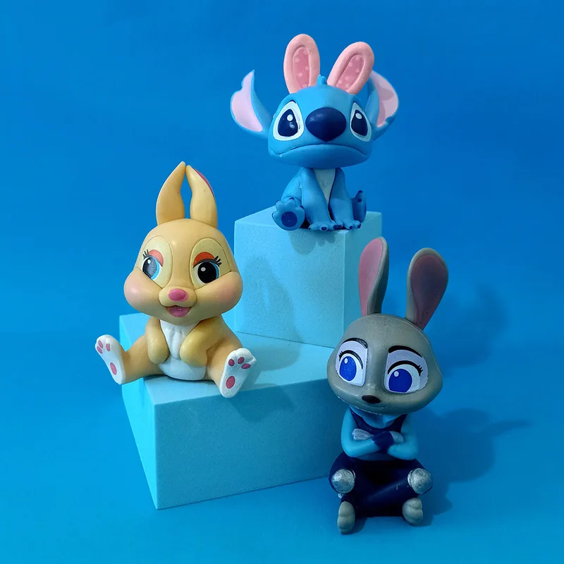 Figurines de dessin animé Disney, boîte aveugle mystère, point, figurines d'action Surprise, modèle de poupée, décoration de gâteau, cadeau pour enfants
