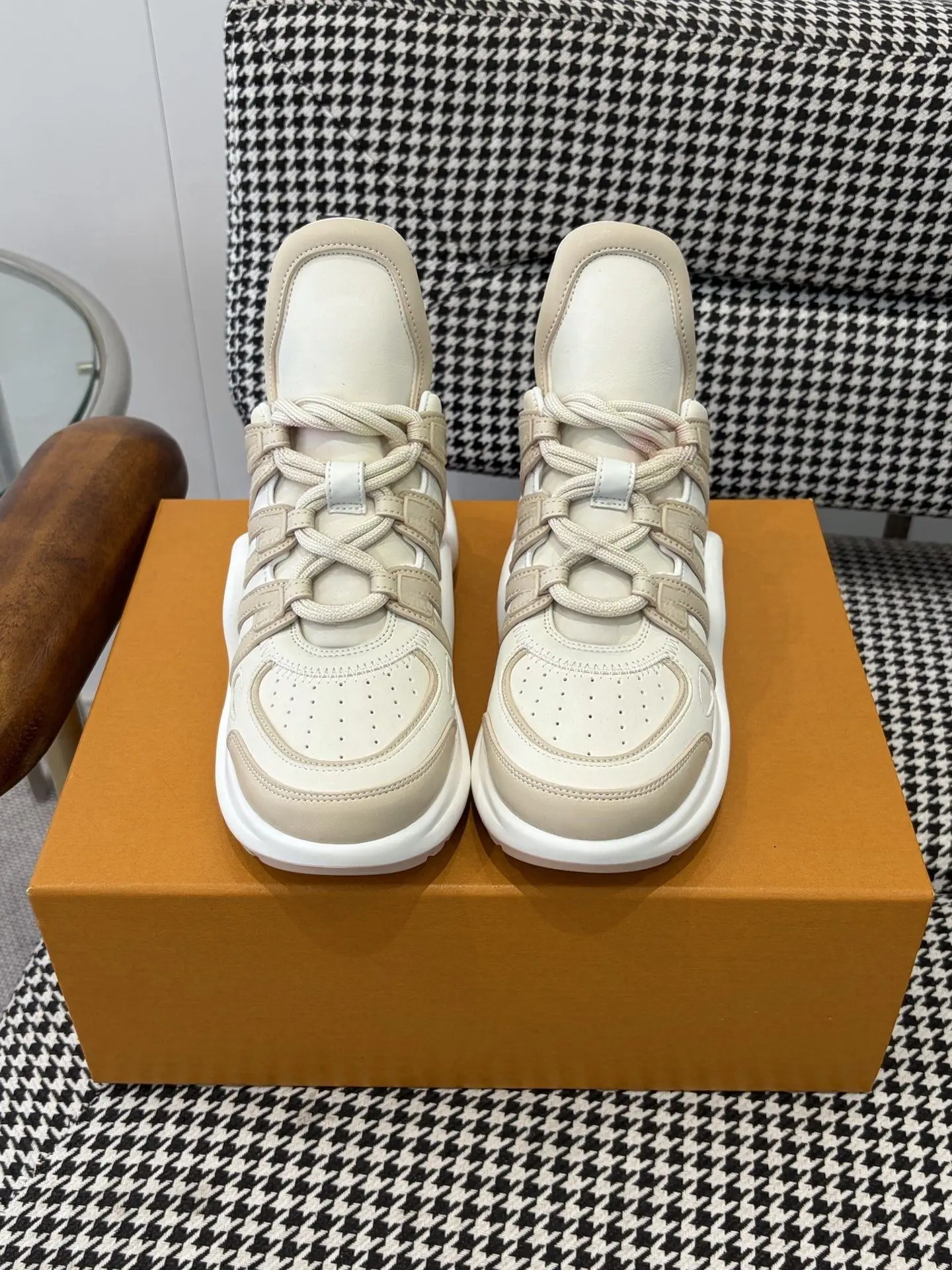 Women's Color Block Leather Chunky Sneakers Wave Curved Thick Sole Platform Shoes Lace Up Height Increasing Fashion Streetwear Dad Shoes