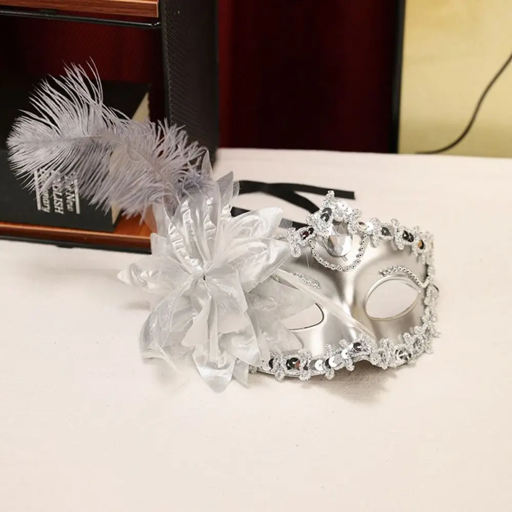 Rhinestone Half-Face Mask Multicolor Seductive Style Feather Mask Masquerade Cosplay Halloween Festival Party Mask Costume Party