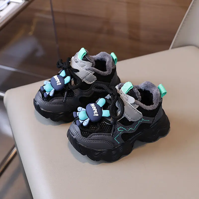 كارتون 2025 الشتاء المخملية أبي أحذية الأطفال الرياضة أحذية رجالية قطنية أحذية الأطفال عادية