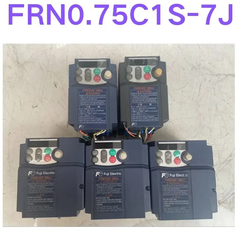 Second-hand test OK FRN0.75C1S-7J Fuji frequency converter 0.75KW 220V