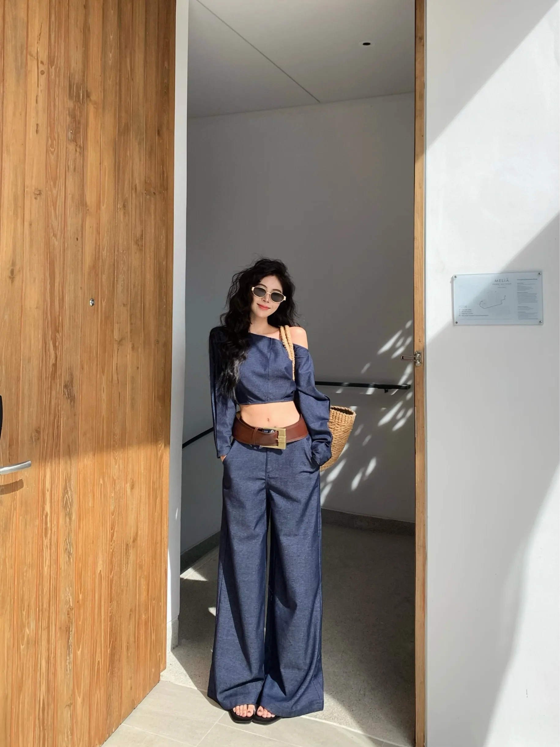 

Vintage High Waist Wide Leg Jeans Two-Piece Set Women's Spring Summer Fashion Outfit Long Sleeve One Shoulder Top Floor Length