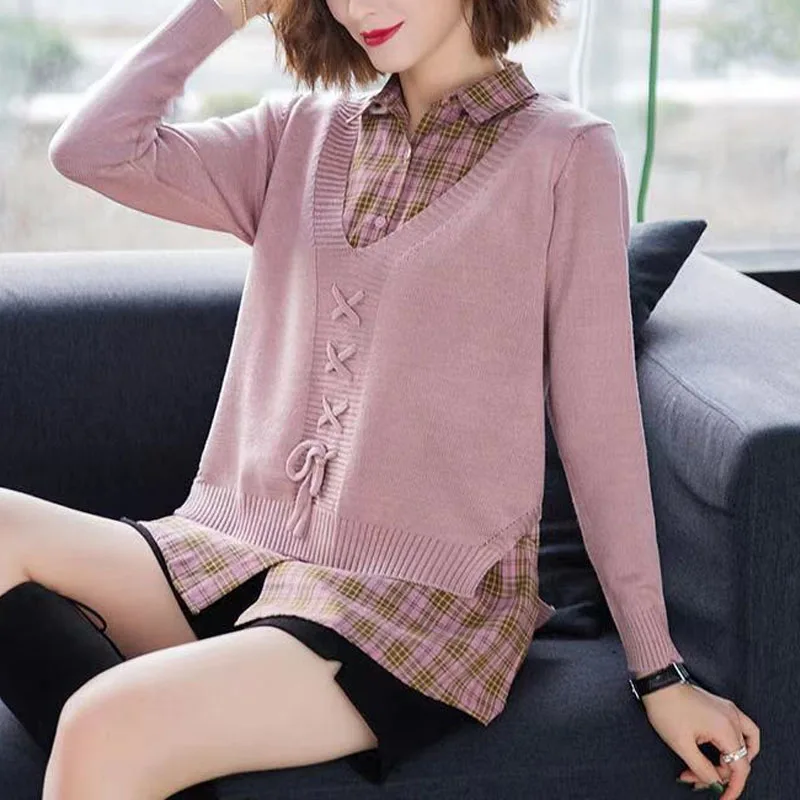 New Spring and Autumn Fashion Korean Edition Spliced Fake Two Piece Shirt Collar Top Loose and Versatile Women\'s Knitted Sweater