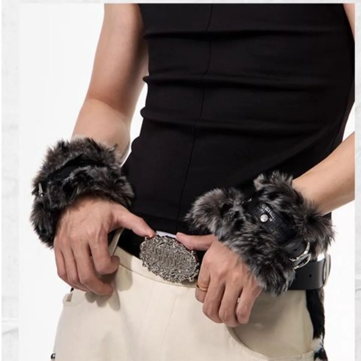 Unisex Faux Fur PU Wristband Metal Buckle Crocodile Texture Adjustable Fluffy Cuff Subculture Hiphop Streetwear Accessory