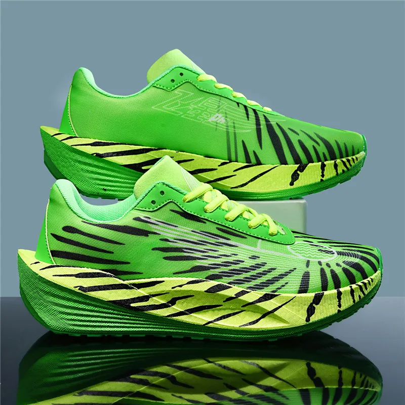 

Мужская спортивная обувь, легкие гоночные кроссовки из карбоновой пластины, зимняя амортизация, противоскользящие, износостойкие, дышащие.