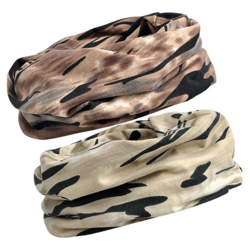 

2Pcs Camouflage Beanie Scarf Combo Soft Cotton Elastic Windproof Hat Face Covering for Outdoor Travel Winter Activities Fashion