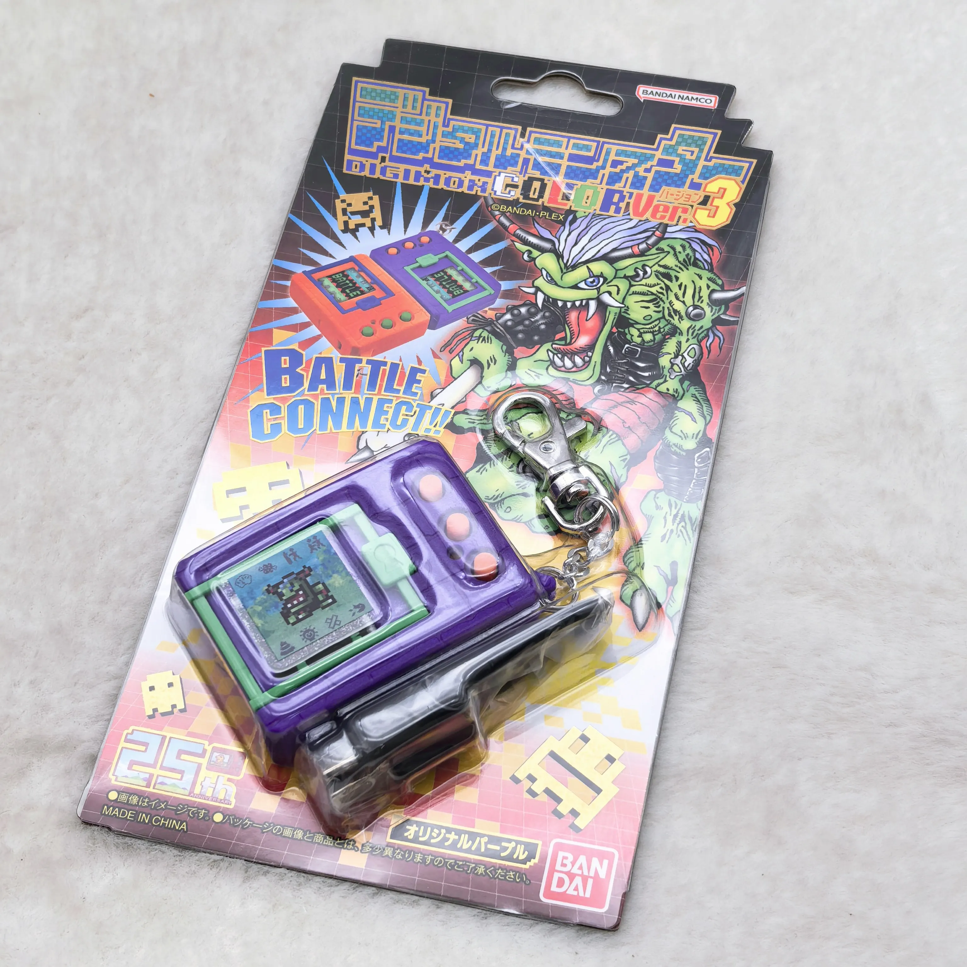 Bandai Digimon Digital Monster 25th Anniversary Color Screen Reproduction V3 V4 V5 Digital Pet Keychain Collection Toy Gift