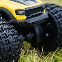 JJRC C8816 1/14 Amphibious Remote Control Off Road Vehicle 4WD Multi Terrain Speed Adjustment LED Lights RTR Adult Gift RC Car