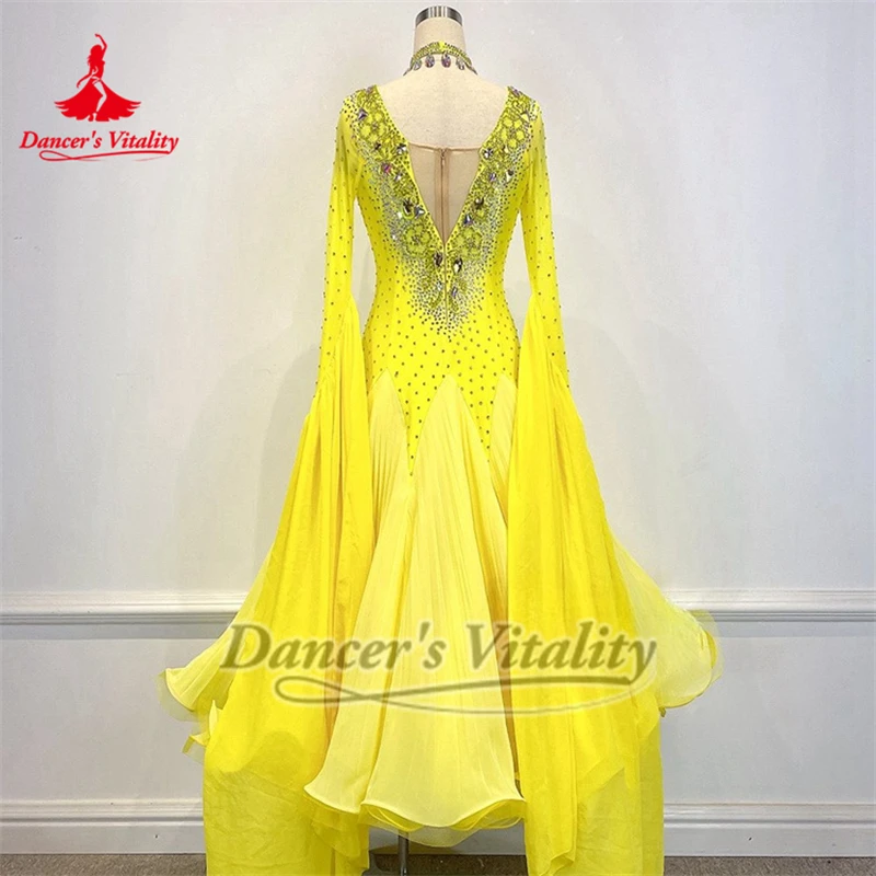 Danser Vitaliteit Volwassen Sexy V-vormige Rug Ballroom Dans Plooirok Slinger Uitvoeren & Wedstrijd Jurken Wals Outfit Aangepaste