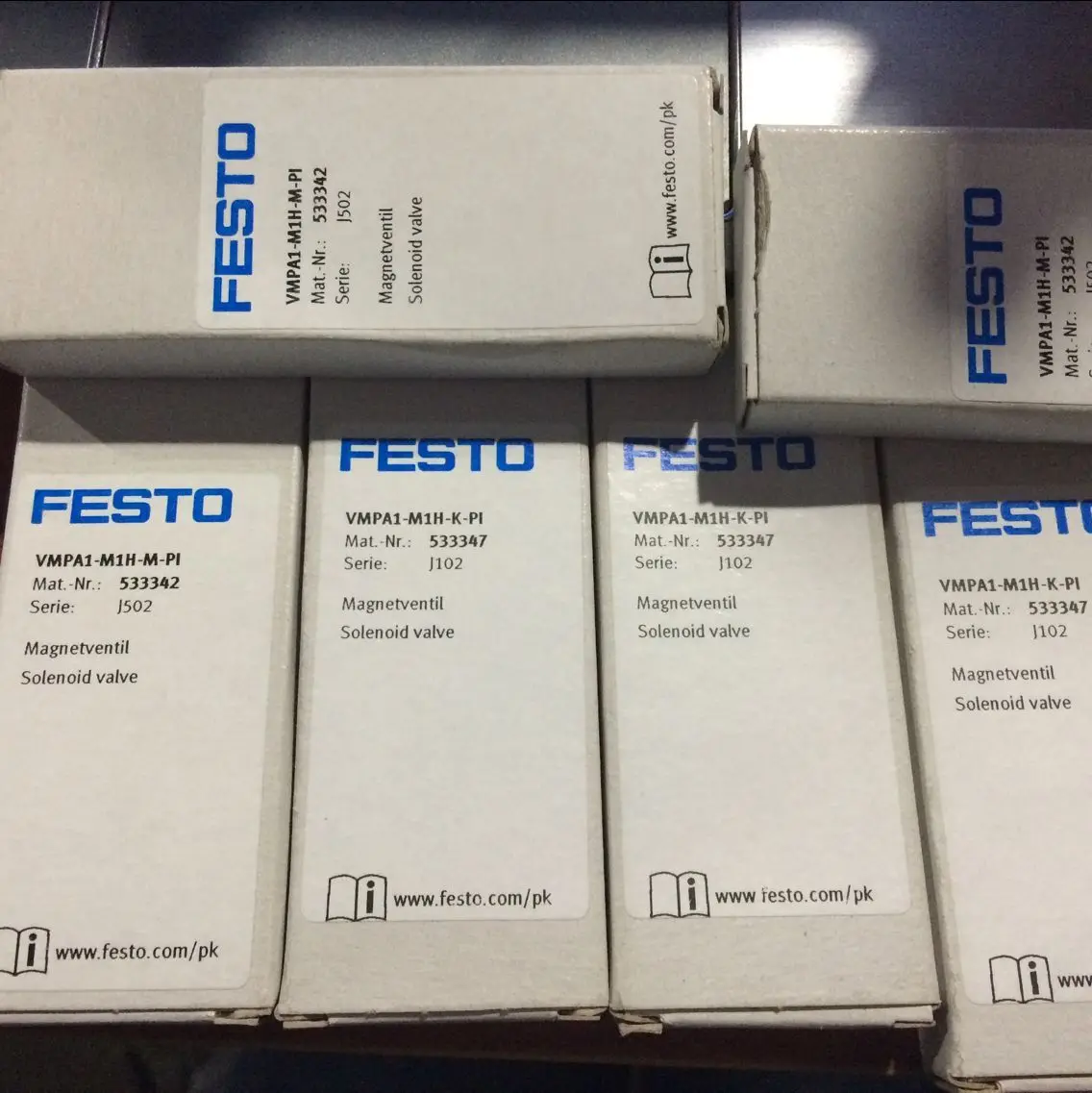 

FESTO Solenoid Valve VMPA1-M1H-M-PI 533342 VMPA1-M1H-M-PI 533343 VMPA1-M1H-M-PI 533345 VMPA1-M1H-M-PI 533346/533347/556838