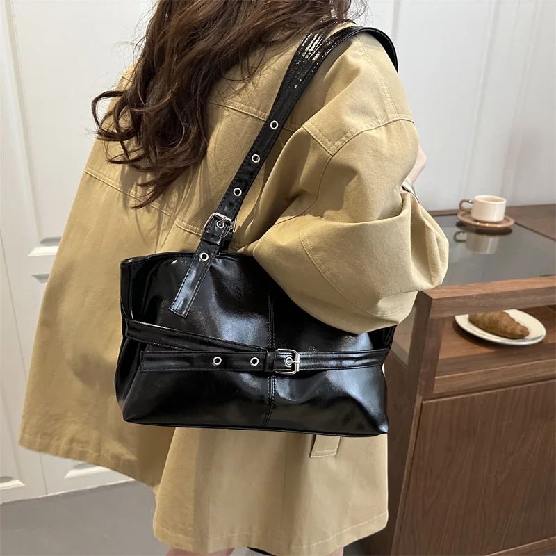 New Fashionable Versatile Belt Buckle Handbag Korean Style Solid Color Soft Leather Women's Casual Shoulder Bag Underarm Bag