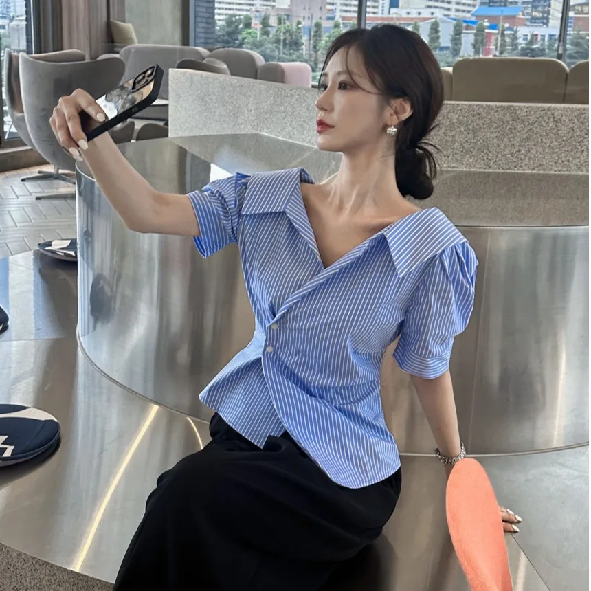 Slimming Striped Bubble Sleeve Shirt Korean Style Women's Fashion Top Short Sleeve Casual Shirt Waist-Cinching Design