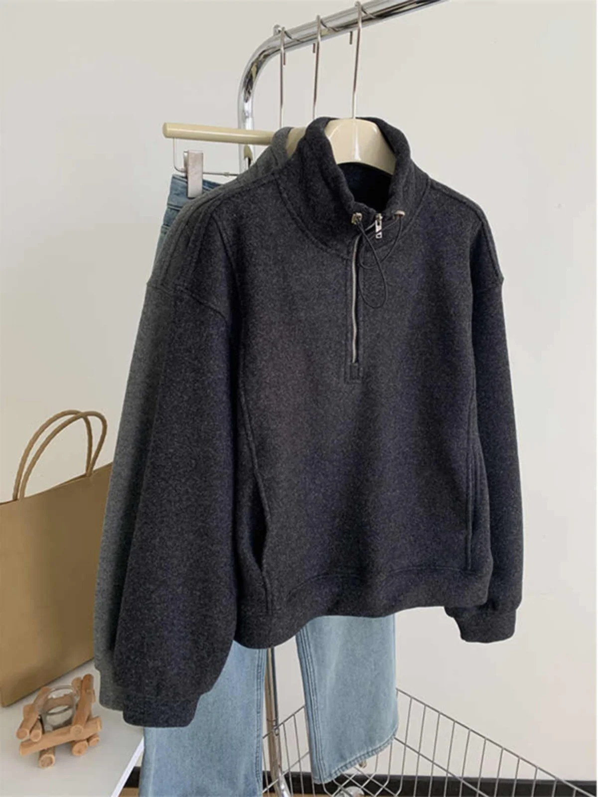 

Серый женский свитшот с воротником-стойкой и короткой молнией, на флисовой подкладке, утолщенный, свободный, повседневный, зимний, в корейском стиле, с длинным рукавом