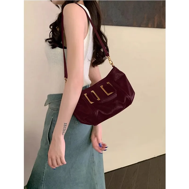 대용량 2025 여성용 토트백, 넉넉한 구조의 숄더백, 가을 겨울 출퇴근용 변형 가능한 워크백