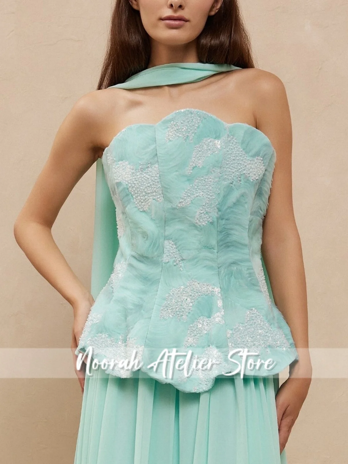 Nowe Zielone Sukienki Wieczorowe Bez Ramiączek z Koralikami luksusowe 2026 Szal  فساتين اعراس وسهرات Sukienka na Przyjęcie Weselne