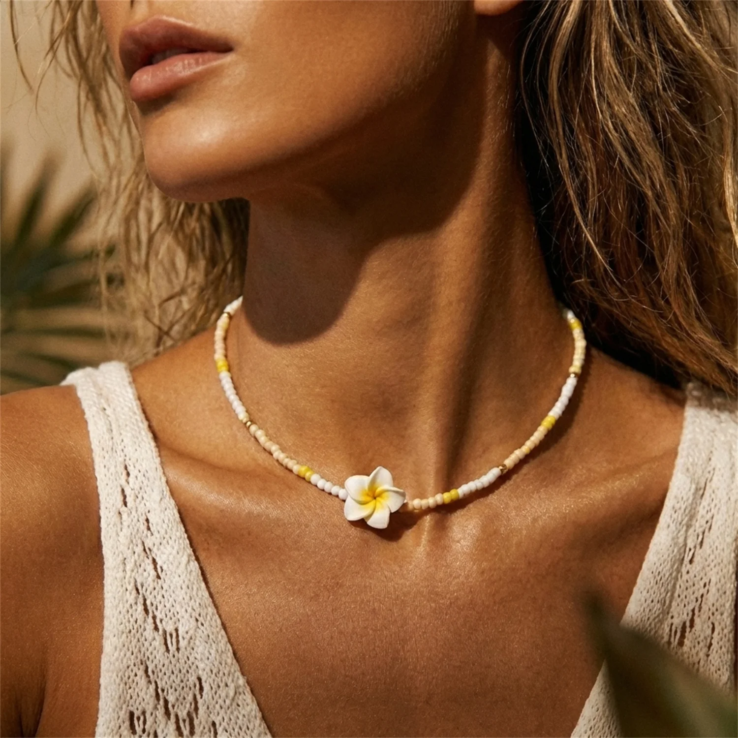 Bohemian Beach Beaded Choker Necklace for Women Hawaiian Pink Yellow Hawaiian Flower Pearl Necklaces Summer Vacation Jewelry