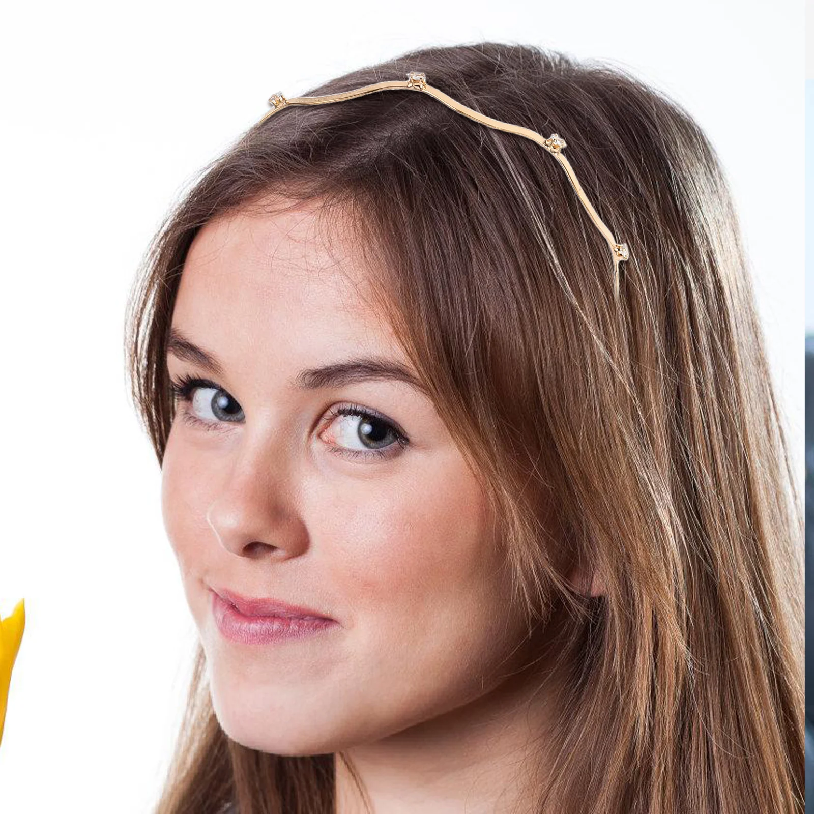 

4Pcs Metal Wave Headb for Women Rhinestone Crystal Crown Hair Accessories Bridal Hairstyle Comfortable Lightweight Outings