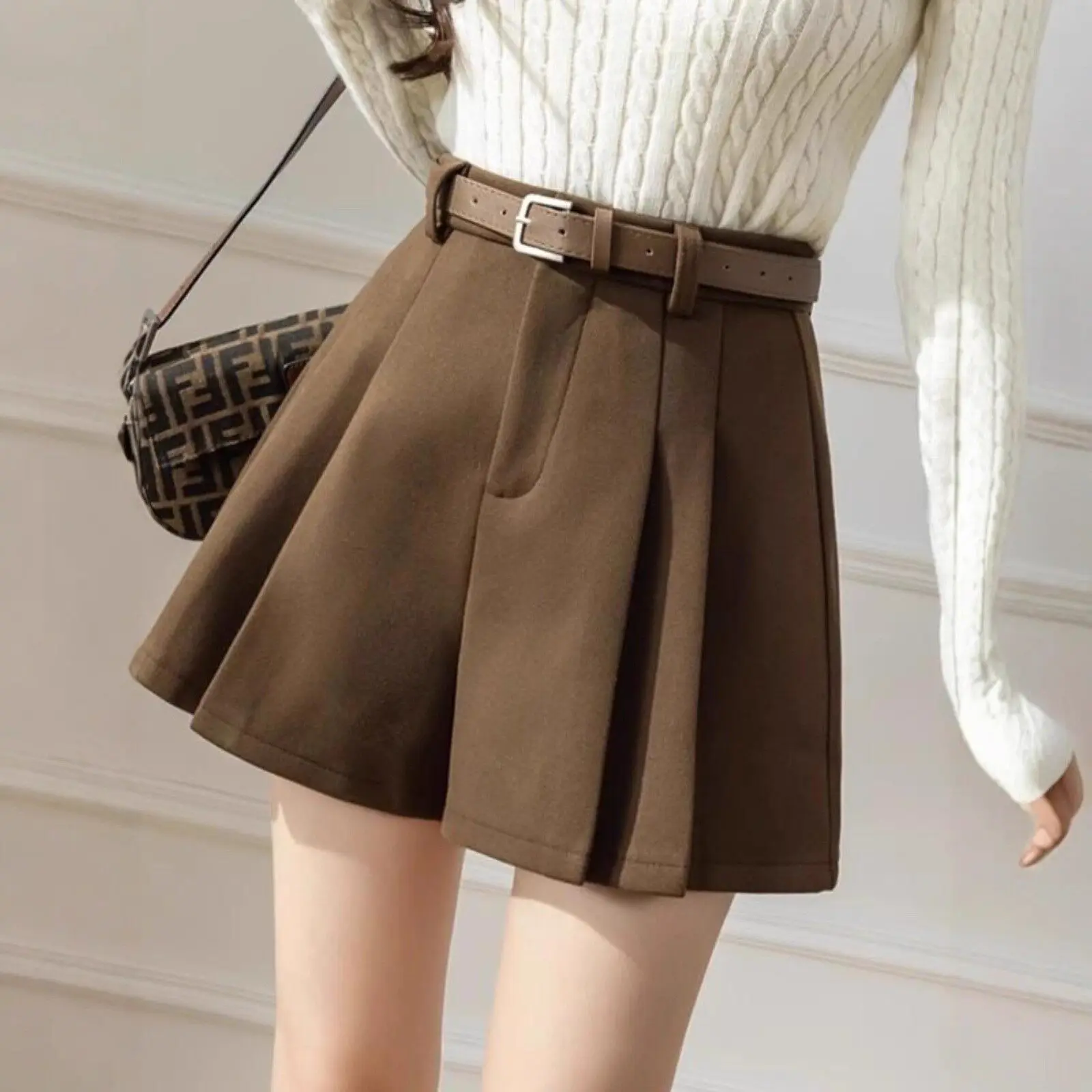 Hong Kong Style Woolen Wide Leg Short Pants Women's New Style Spring Autumn High Waist Slimming Simple Comfortable Pleated Ca...