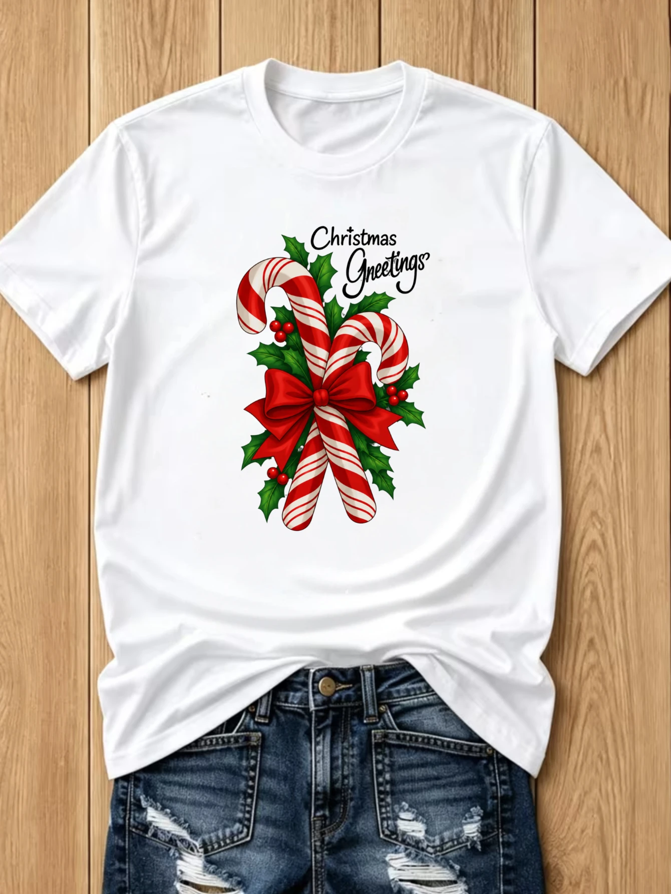 New Arrival for Autumn Funny Graphic Tees Women'S Crew-Neck Christmas Greetings Candy Canes with Red Bow and Holly Leaves Design
