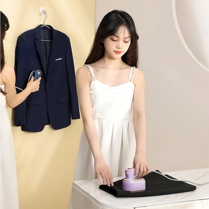 1000W Power Hanging Ironing Machine Ceramic Gold Panel Rotary Steam Iron Mini Portable Ironing Machine Handheld Garment Steamer