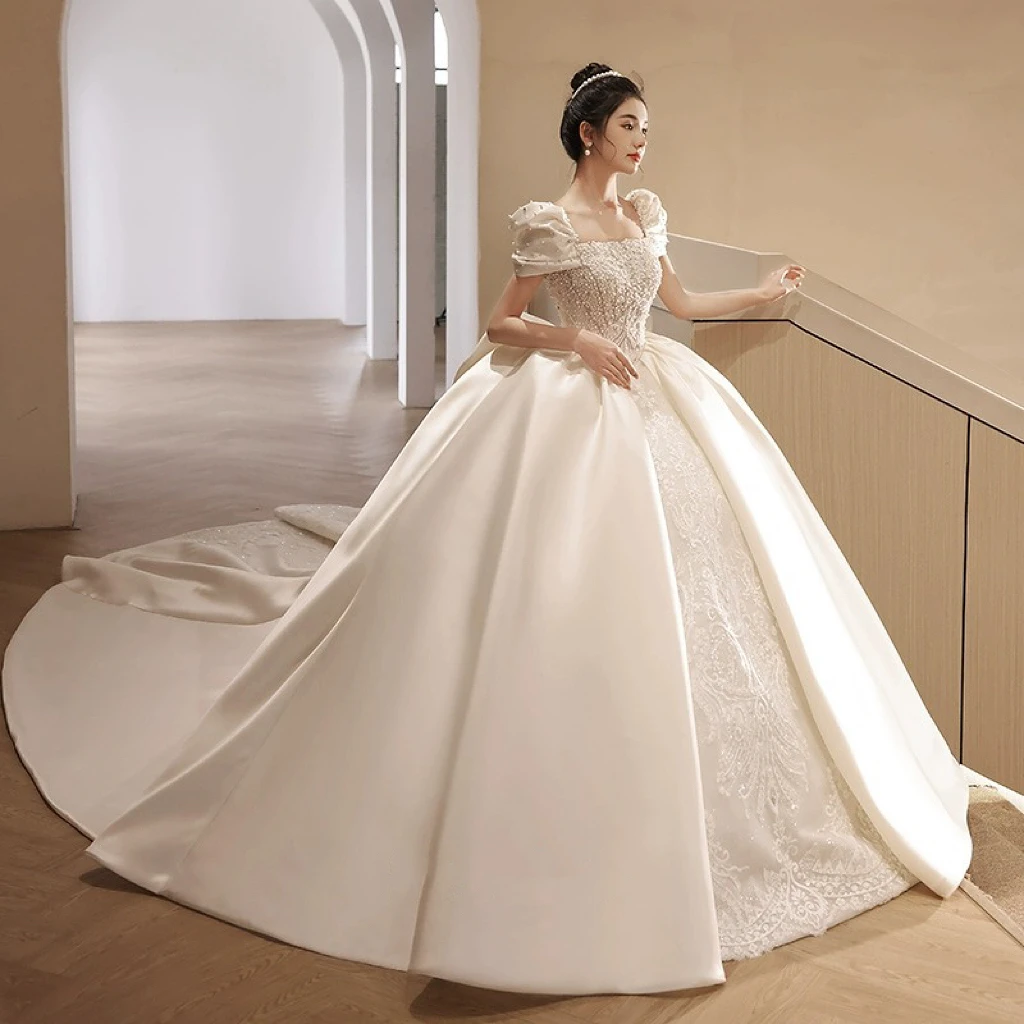 

Luxury Wedding Dress Satin Ivory Puff Sleeve Square Collar Applique Pearl Beading Detachable Bow Sweep Train Lace-up Bride Gowns