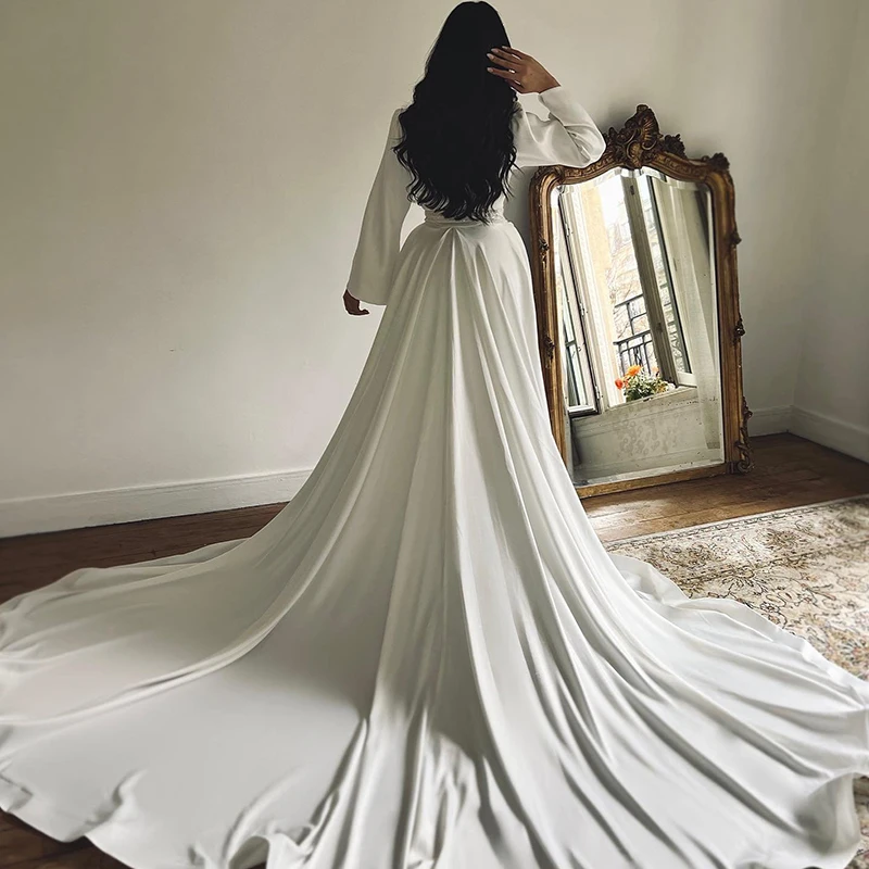 Eightree Eegant White Mermaid Wedding Dresses Long Sleeve Beadings Bride Dress Boho Beach Wedding Evening Prom Gowns Customzied