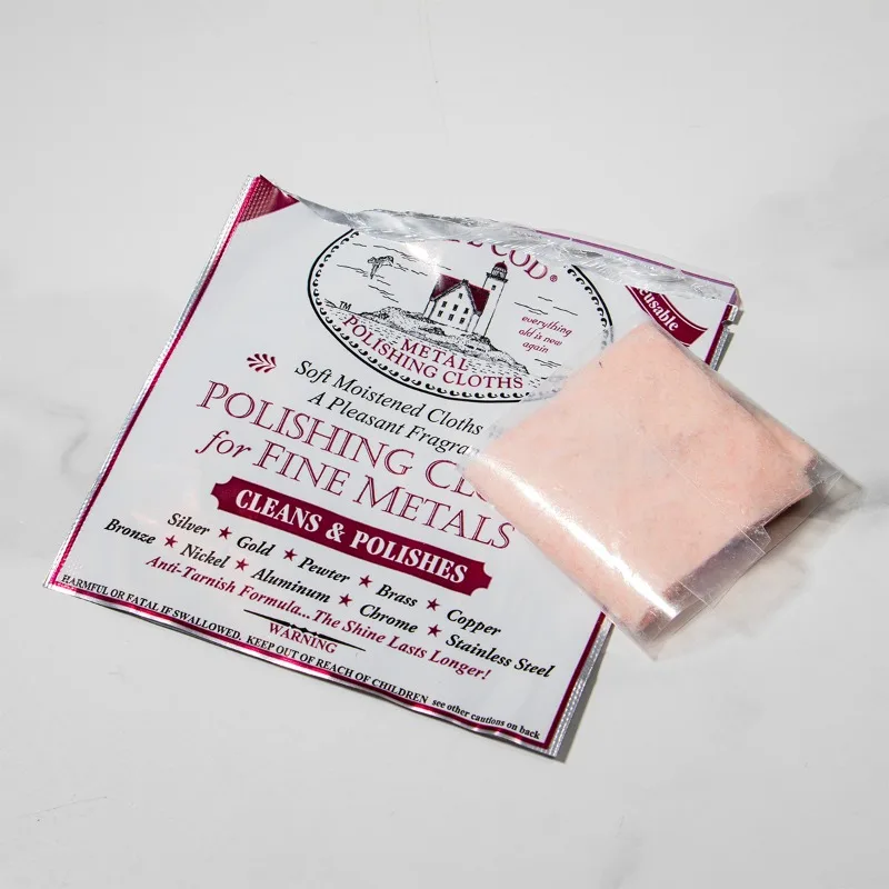 

1-слойная металлическая полировальная салфетка, идеально подходит для металлов, серебра, латуни, золота, нержавеющей стали, часов, телефонов, ювелирных изделий, для удаления царапин, инструмент для чистки.