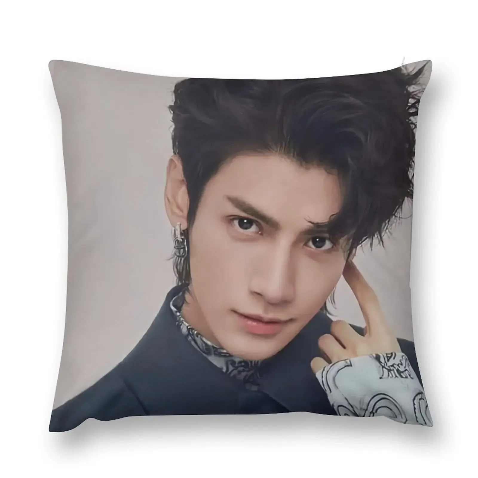 Luo Yunxi Throw Pillow Pillow Covers Decorative Marble Cushion Cover christmas decorations 2025 pillow