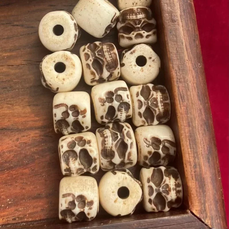 Tibetan-style hand-carved solid white agate beads made from ox camel bones used as DIY accessories for bracelets and long
