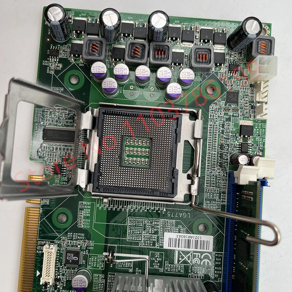 

Industrial Computer Motherboard ROBO-8779VG2A