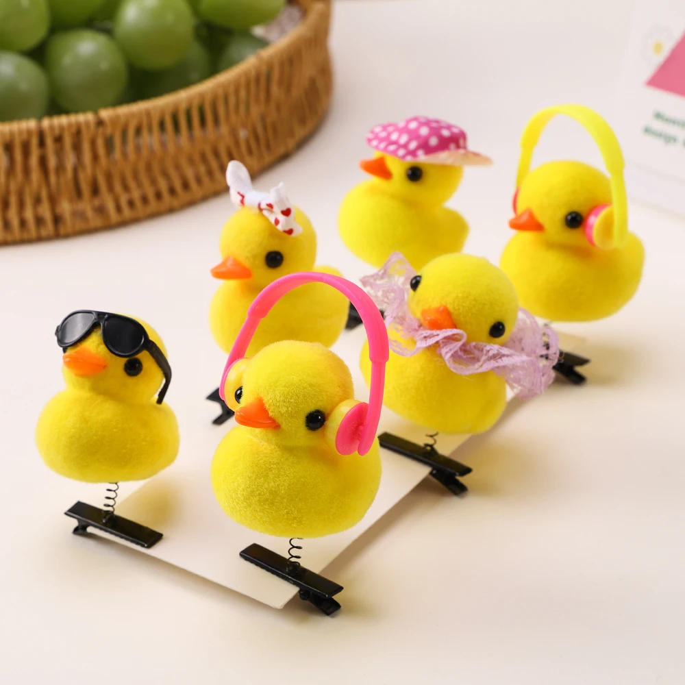 2Pcs Cartoon Funny Children 3D Little Yellow Duck Plush Hairpin Fashion DIY Animal Duckbill Clip Accessories Party Gifts