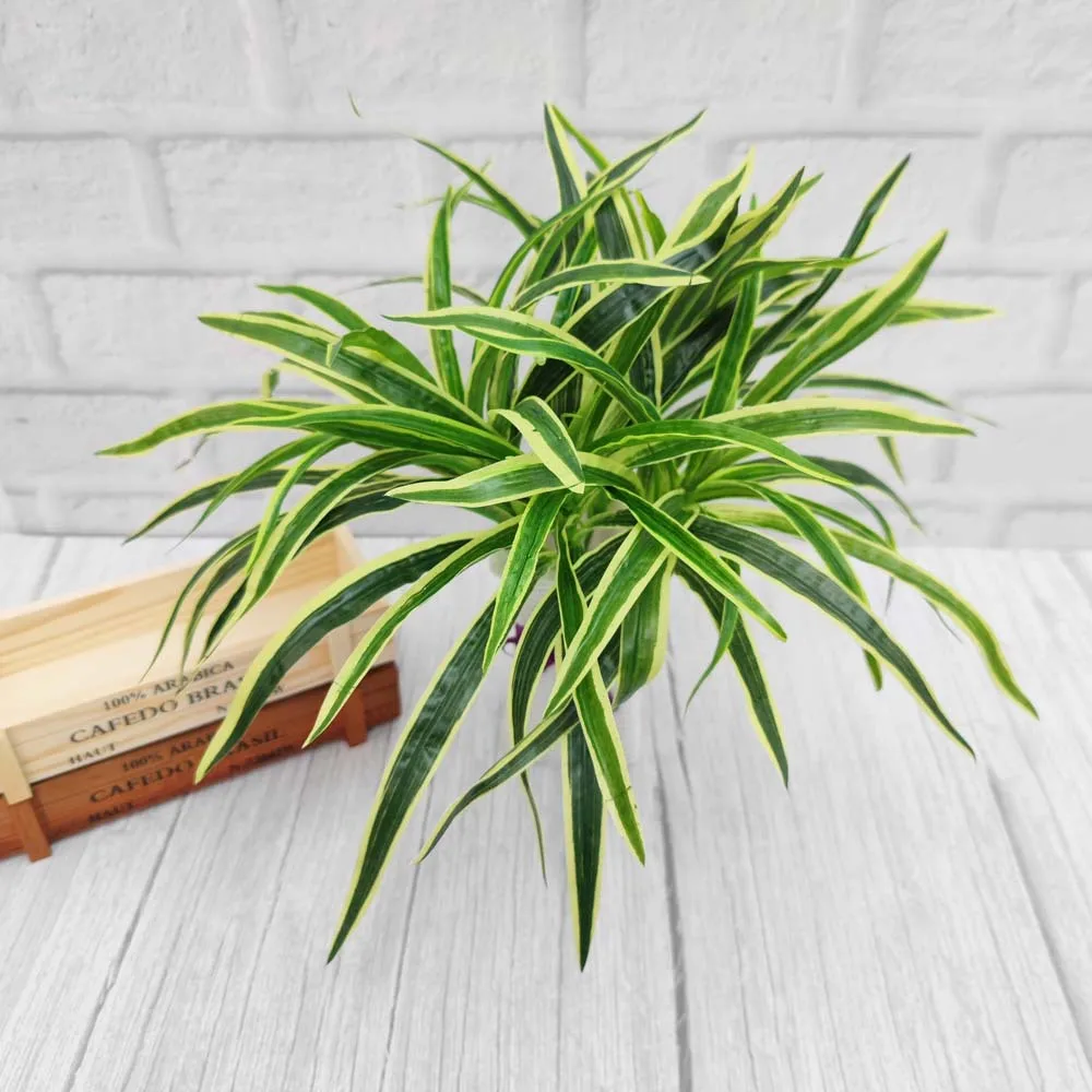 1 pz piante di plastica artificiale Chlorophytum Grass soggiorno decorazione piante finte tavolo in vaso da interno pianta verde senza vaso